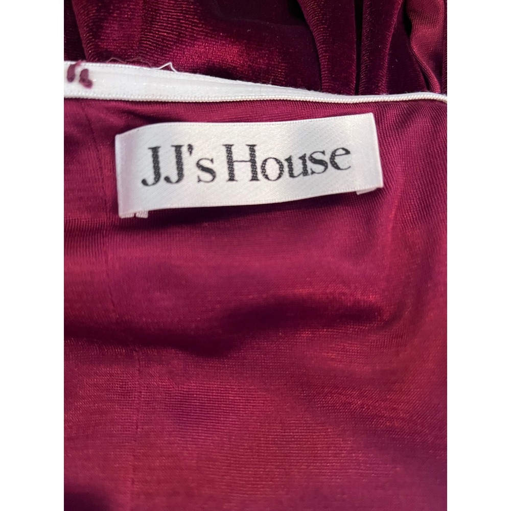 JJ's House Mileja Cabernet Velvet Off Shoulder Maxi Dress Ruffle Gown 10‎ - Picture 4 of 10